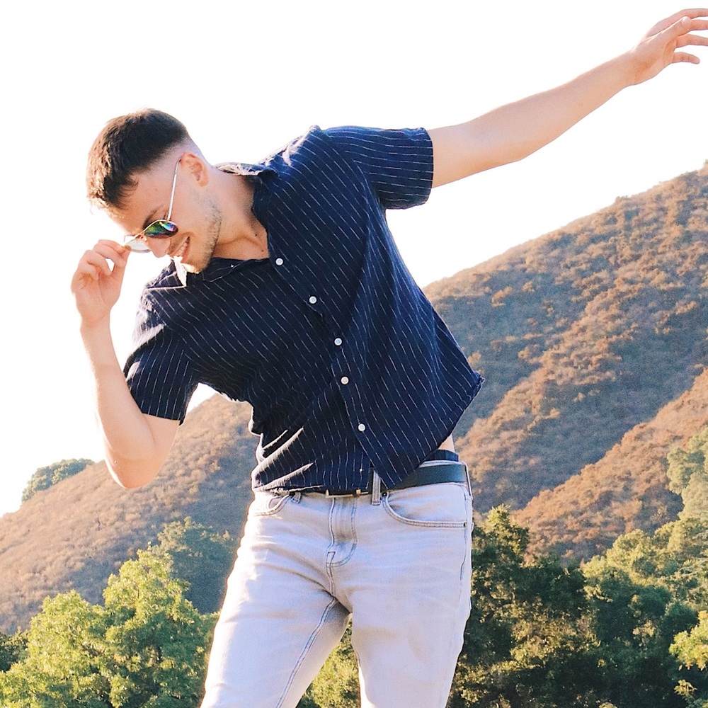 Meet your Posher, Blake